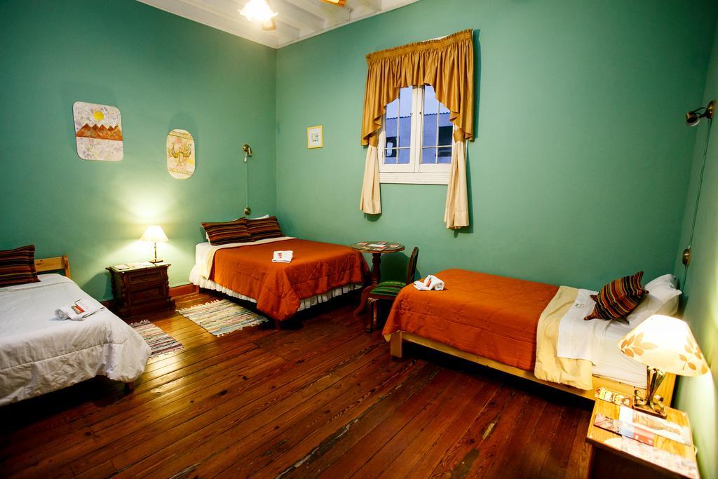 Twin Room with Shared Bathroom